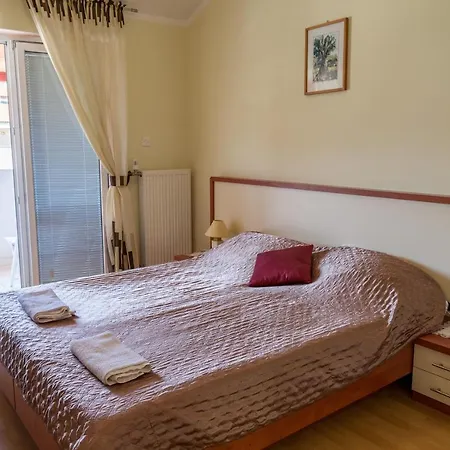 فندق مبيت وإفطار Bed And Breakfast Taverna Miskovic باغ